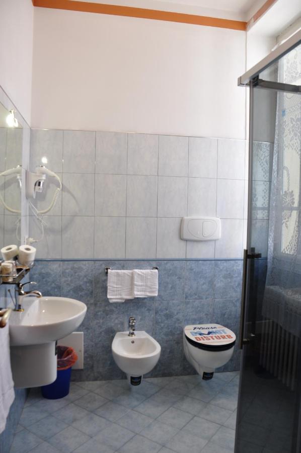 Casa Maderno Hotel Toscolano-Maderno Esterno foto